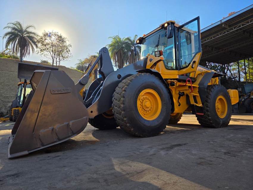 Volvo L90F 2022 — foto 2