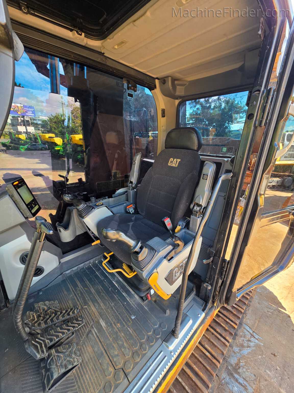 Caterpillar 320D 2021 — foto 7