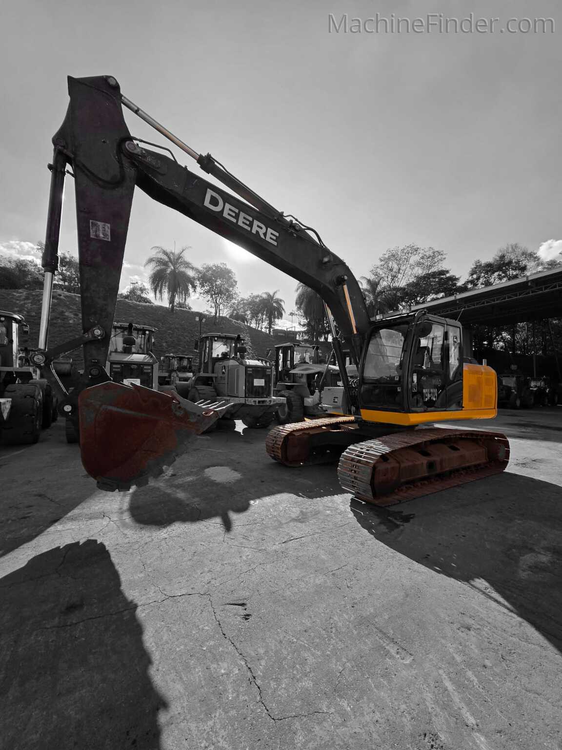 John Deere 200 G 2020 — foto 2