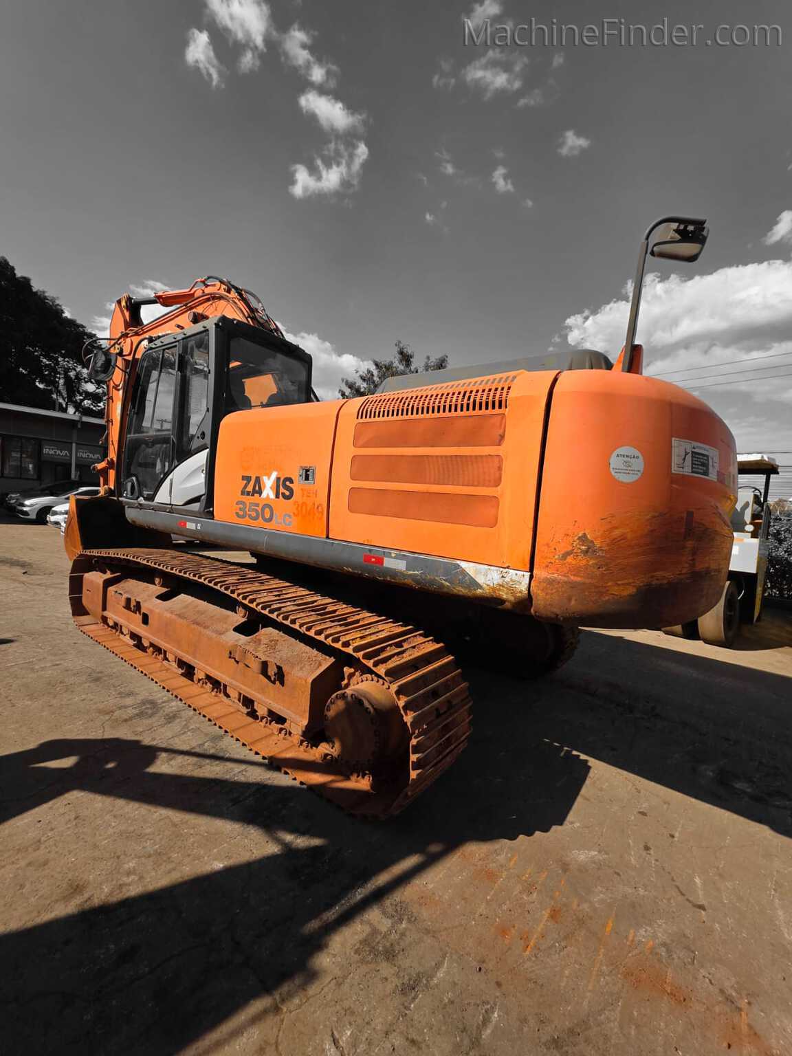 Hitachi ZX350 2016 — foto 11